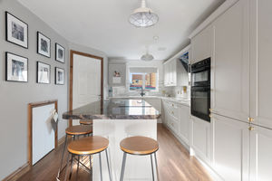 Photo 7- click for photo gallery